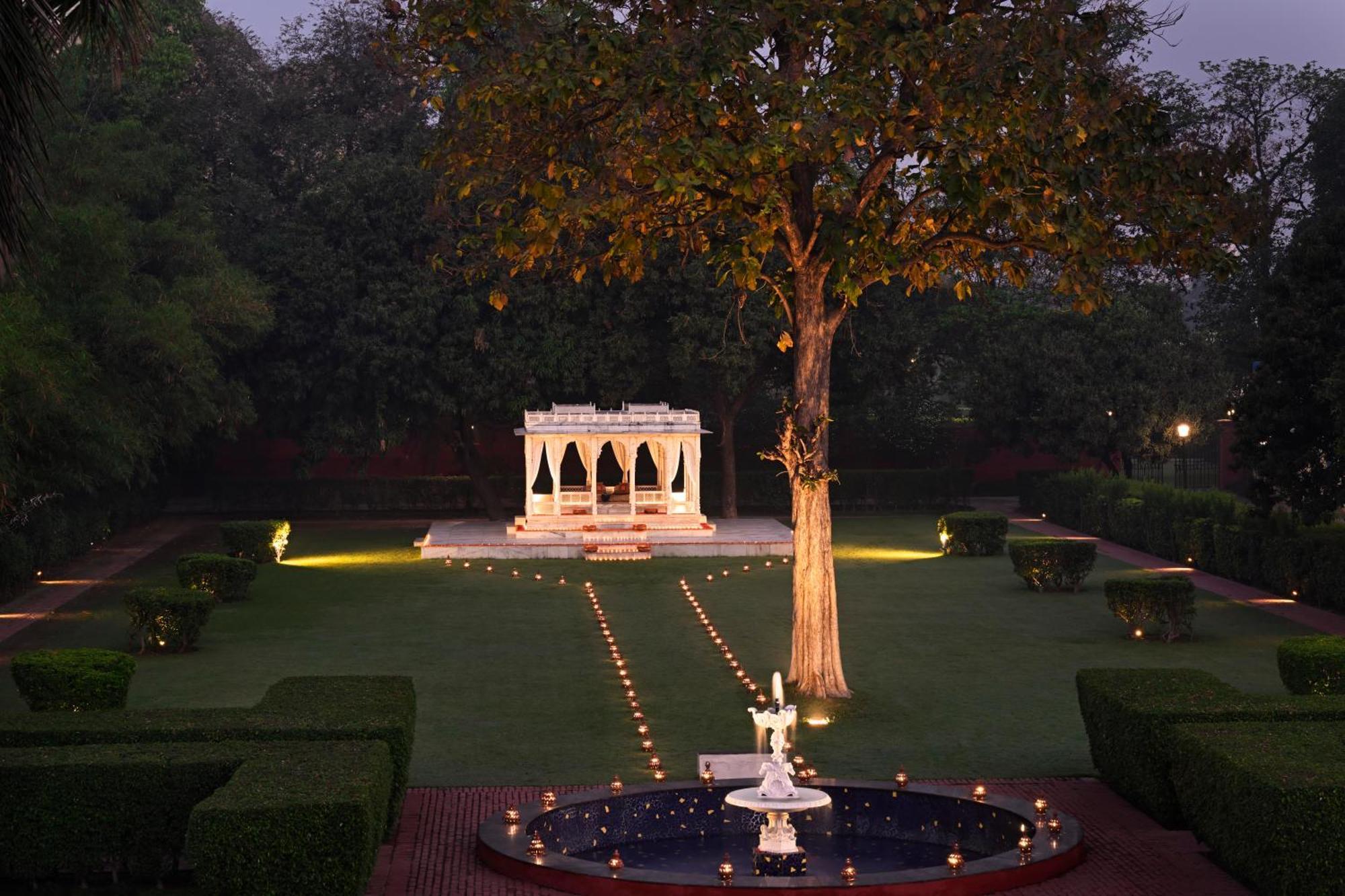 Taj Nadesar Palace Varanasi Luaran gambar