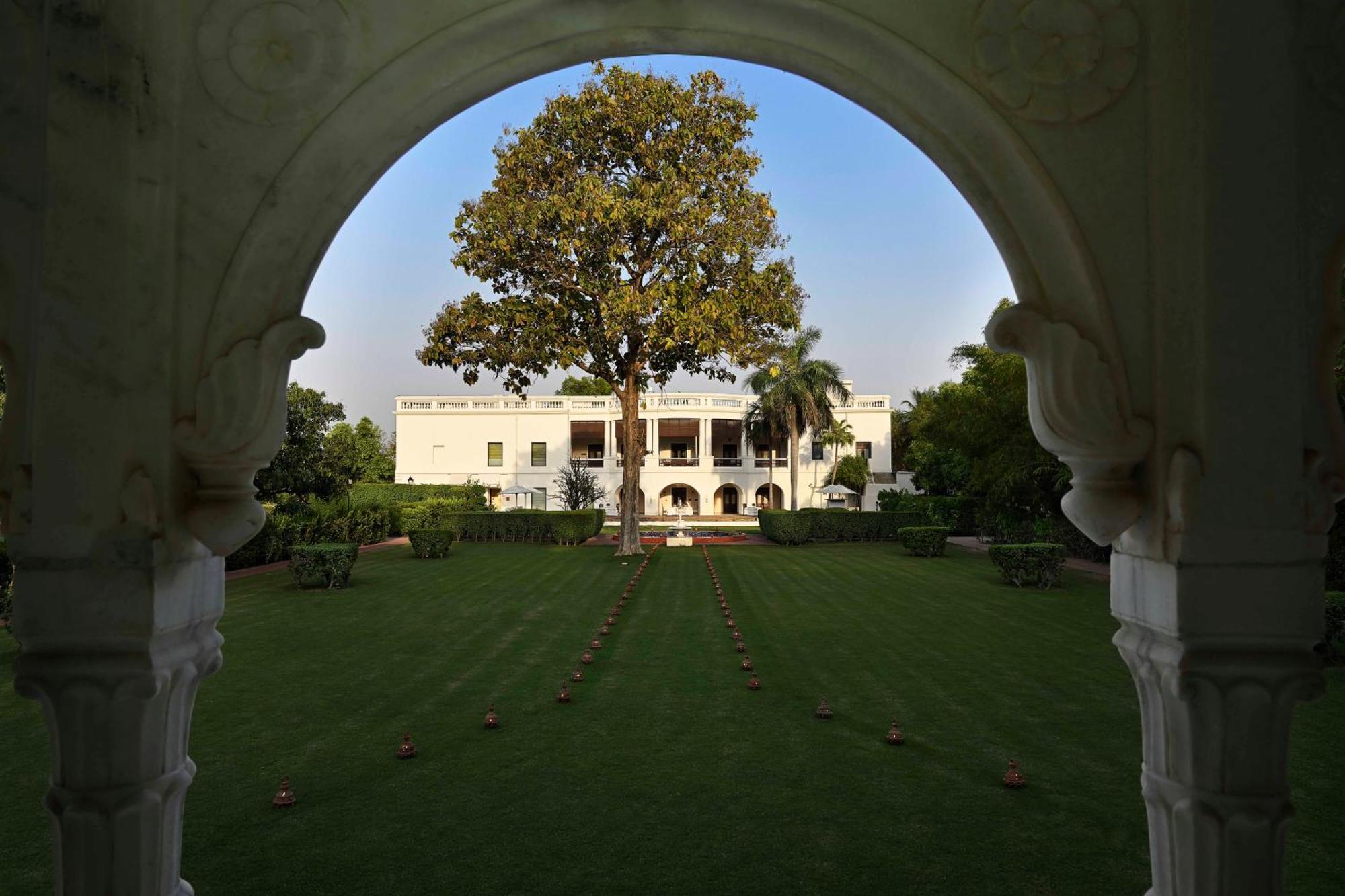 Taj Nadesar Palace Varanasi Luaran gambar